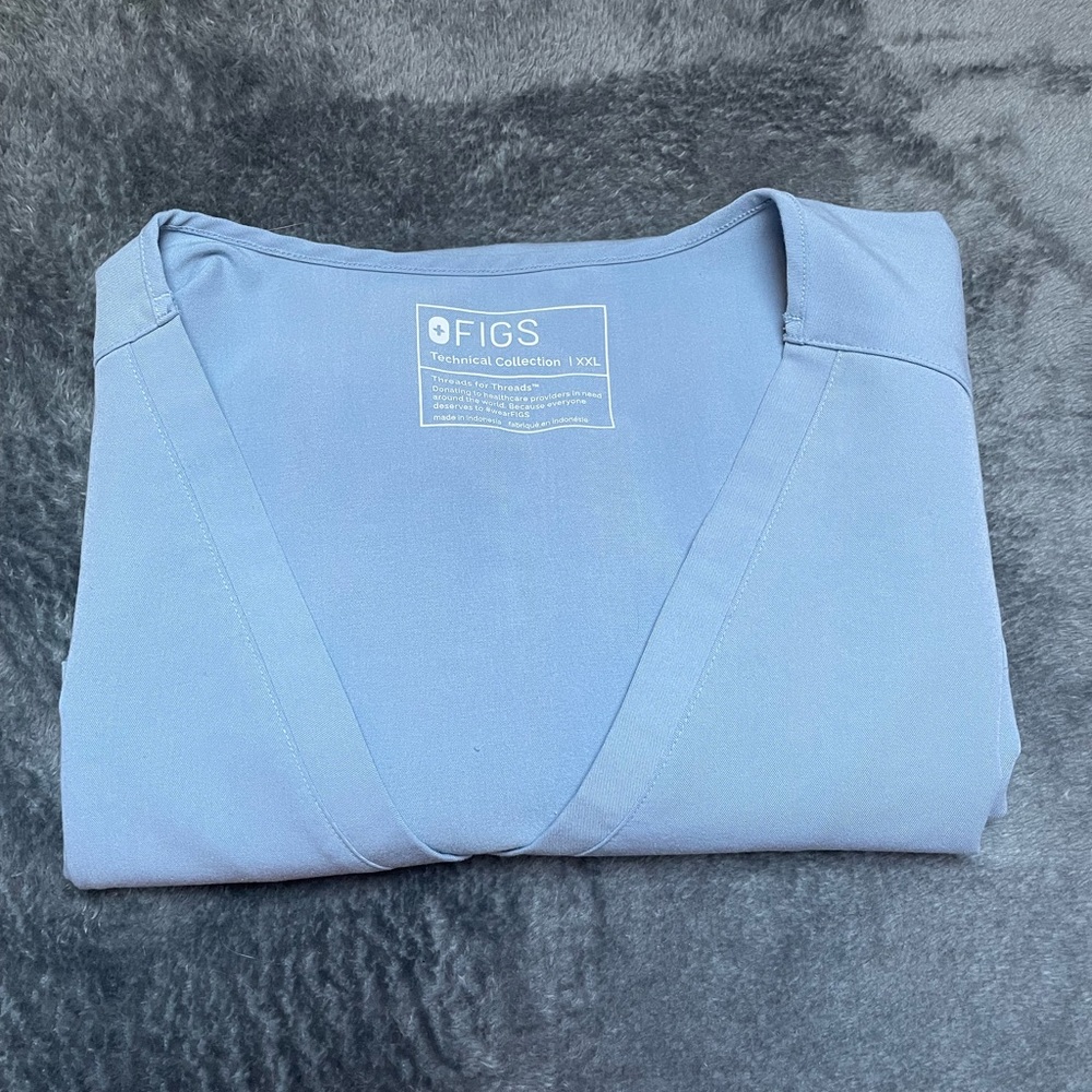 FIGS SCRUBS SET